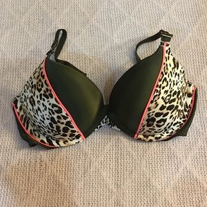 VS bra