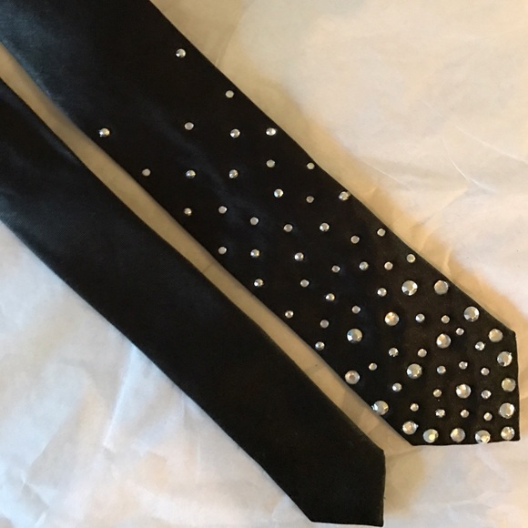 Studded Skinny Neck Tie - Picture 4 of 4
