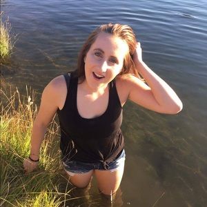 Meet your Posher, Maddie