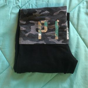 Victoria Secret yoga pants.