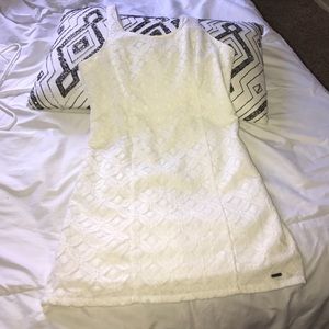 A white Hollister dress