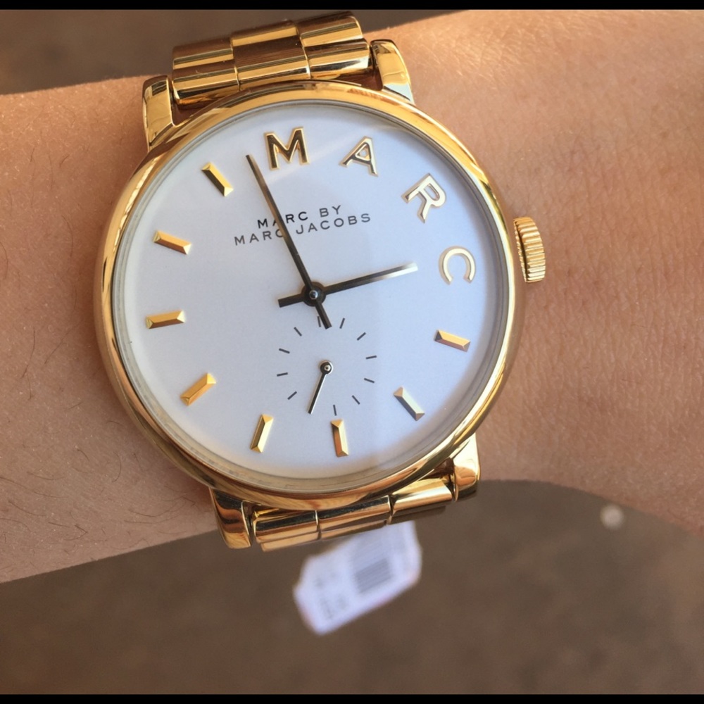Marc Jacobs gold watch