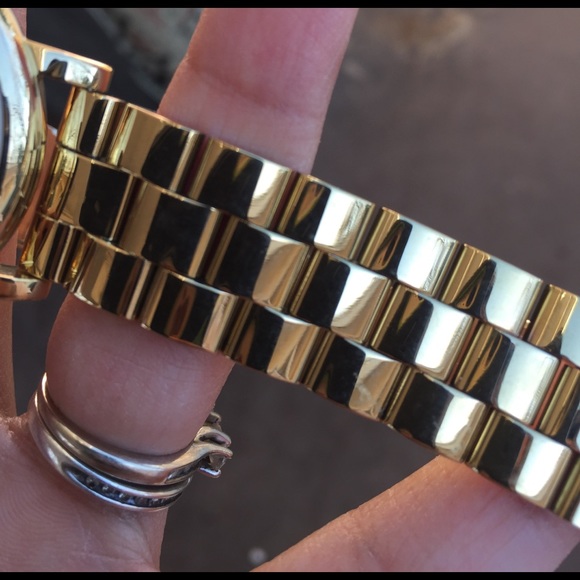 Marc Jacobs gold watch main image 6