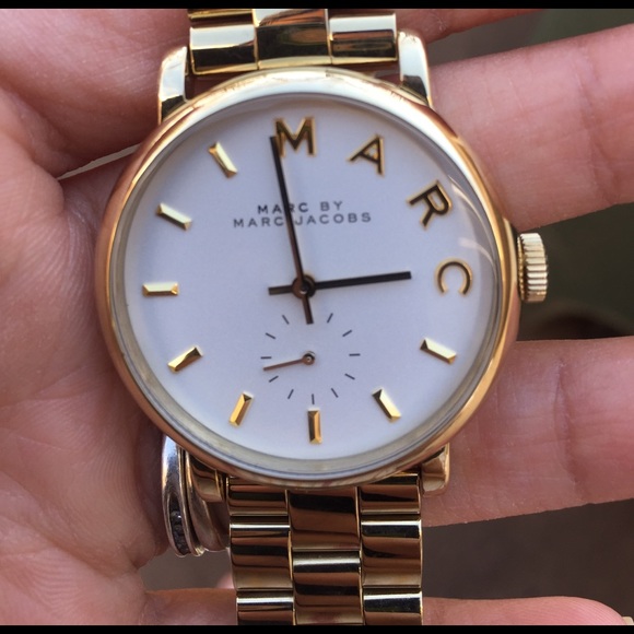 Marc Jacobs gold watch