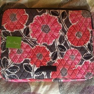 Vera Bradley laptop sleeve NWT