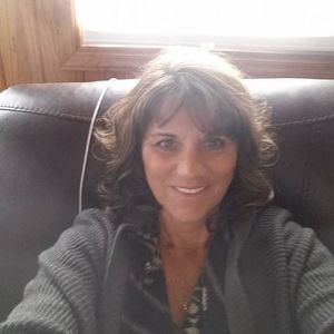 Meet your Posher, Vickie