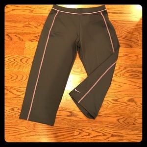 Nike Women's Pants Size L