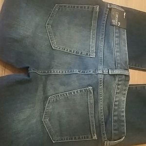 Gap real straight 27 short