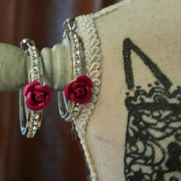 Wesale Boutique Jewelry - ❌❌❌❌TRADED NO LONGER AVAILABLE❌❌❌❌