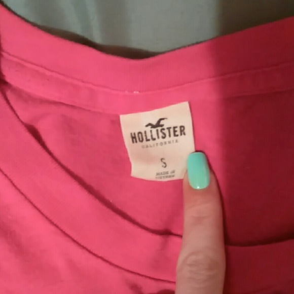Hollister shirt - Picture 2 of 3