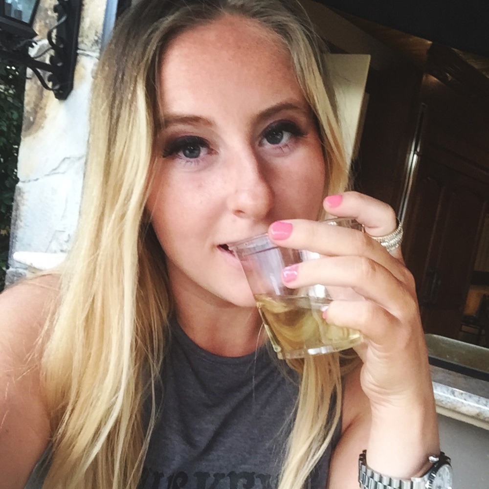 Meet your Posher, Sarah