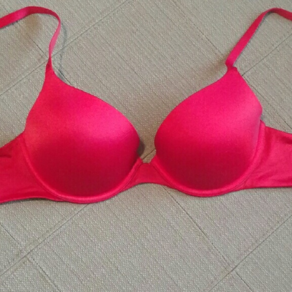Victoria's secret biofit bra