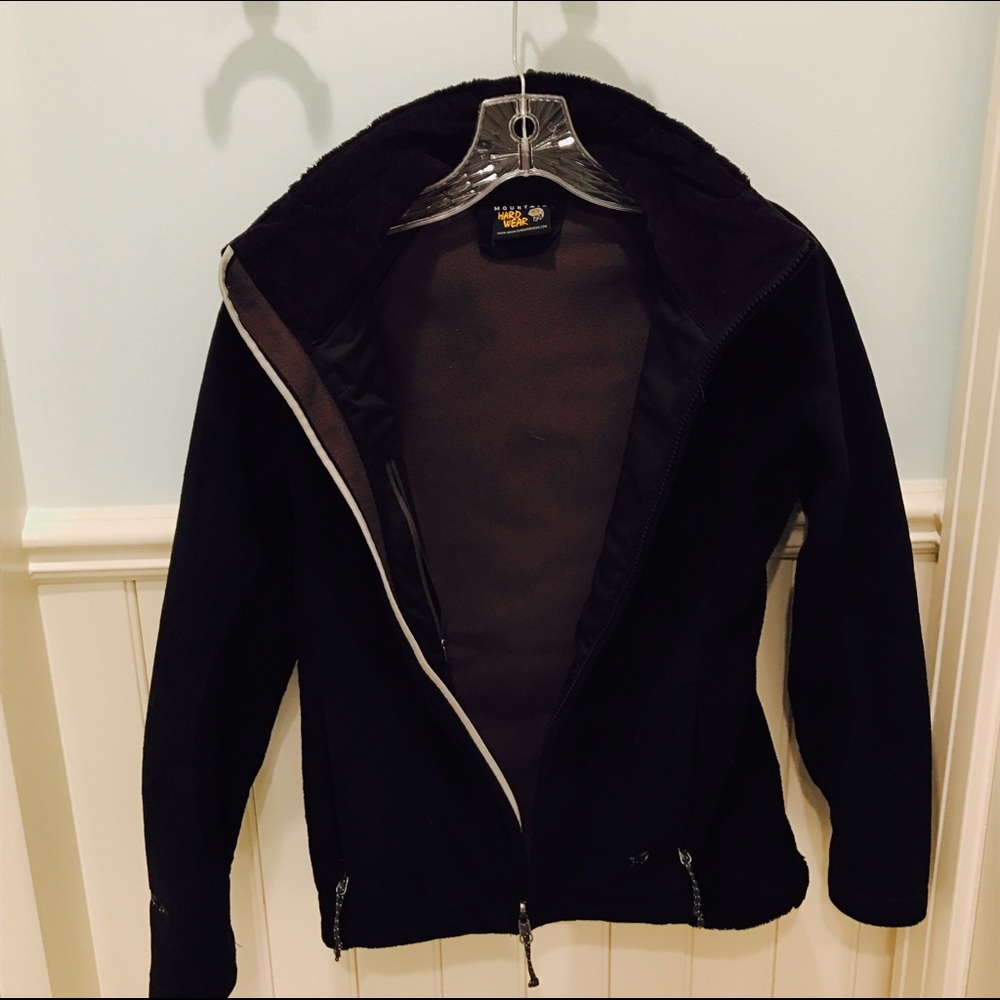 mountain hard wear  black fleece jacket