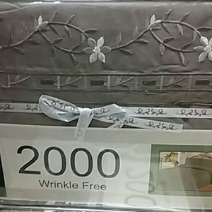 Queen bedsheets 2000 thread soft light brown