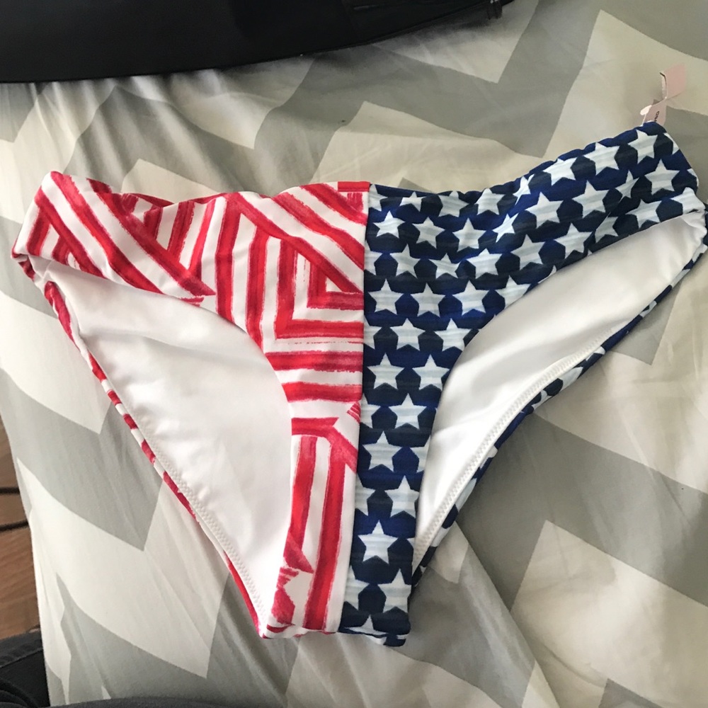 NWT american flag bikini bottoms