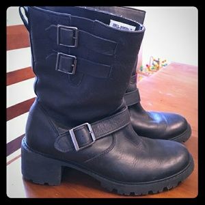 TRADE Waterproof Rockport boots