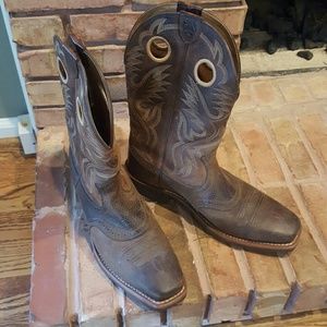 Ariat Men's Heritage Roughstock Cowboy Boots