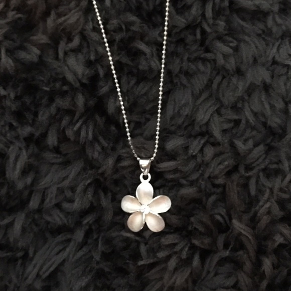 Hawaiian hibiscus flower necklace sterling silver - Picture 2 of 4