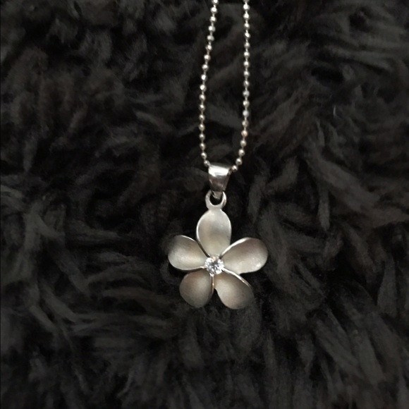 Hawaiian hibiscus flower necklace sterling silver - Picture 3 of 4