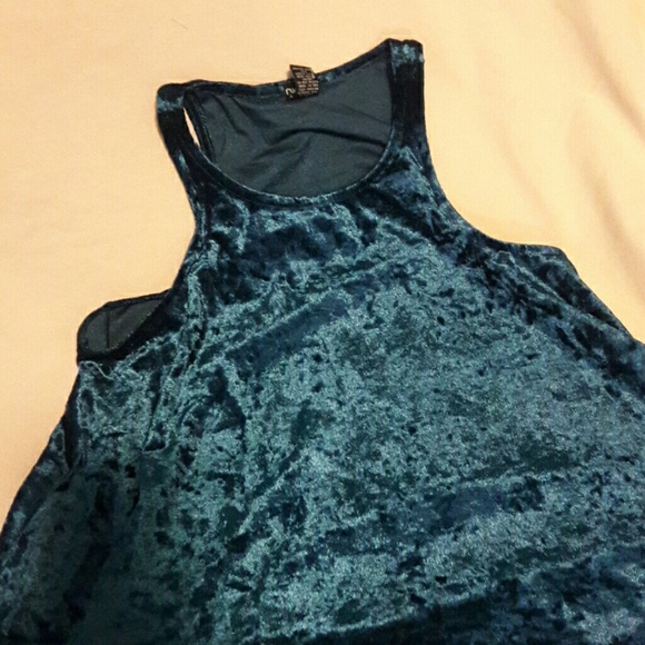 NEW STYLISH BELL TANK - Picture 4 of 4