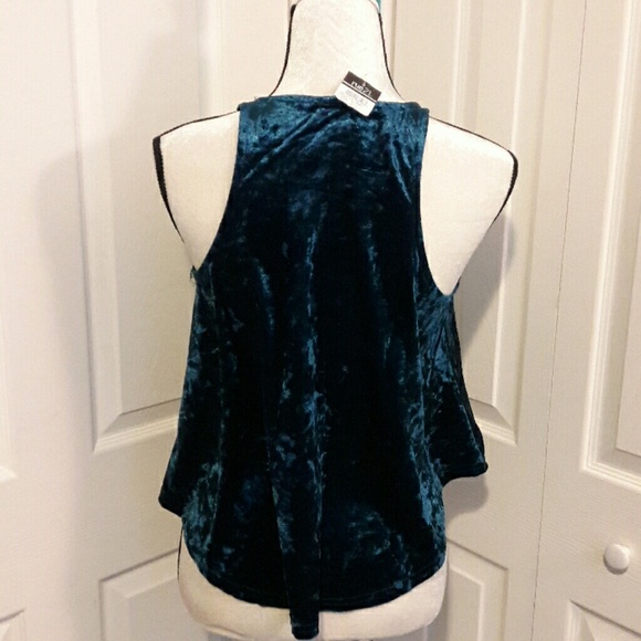 NEW STYLISH BELL TANK - Picture 2 of 4