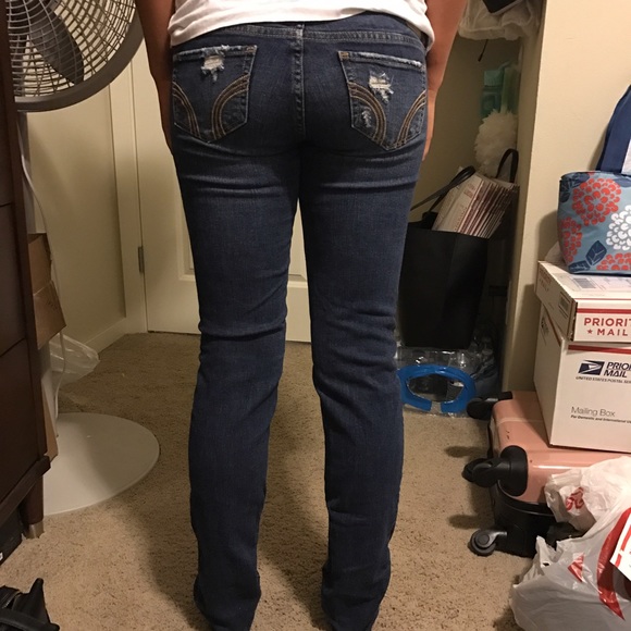 Hollister Jeans - Picture 5 of 5