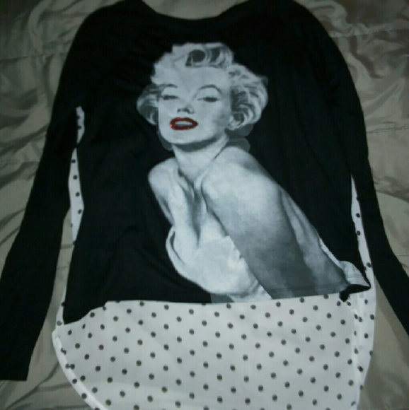 Marilyn Monroe Top - Picture 1 of 3