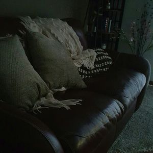 Meet your Posher, Celestine