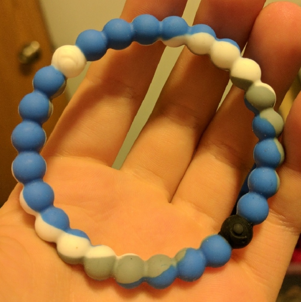 Shark Lokai