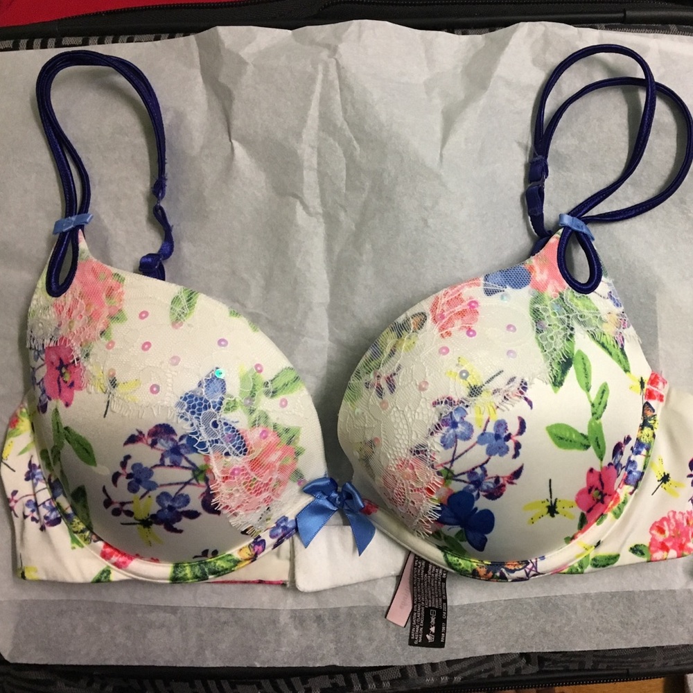 Victorias Secret Sexy Little Things Pushup Bra 34c