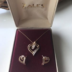Diamond Accent 10k Gold Heart Necklace/Earrings