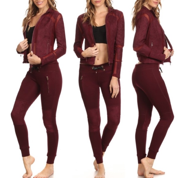 Restocked 🔃Electric Yoga Quilted Motto Suede Pant - Picture 2 of 4