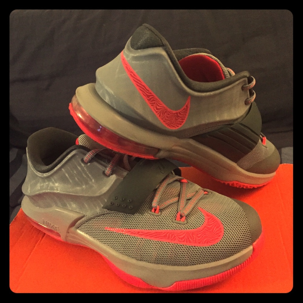 Girl Youth KD sneakers