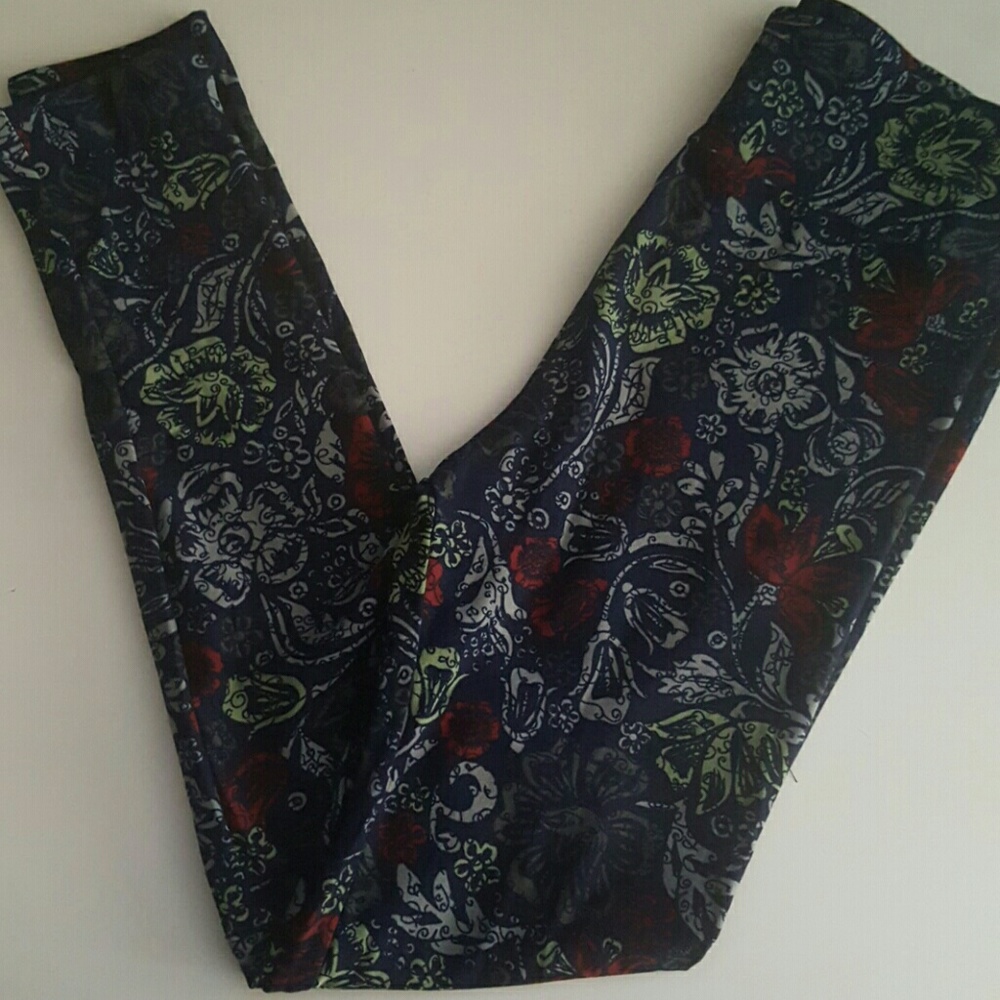 Navy floral OS lularoe leggings