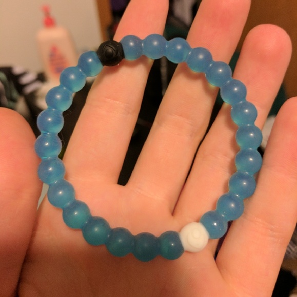Water Lokai - Picture 2 of 3
