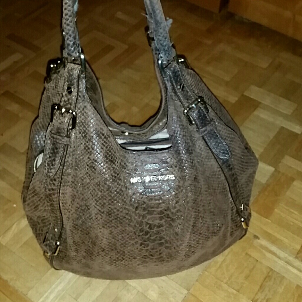 Michael Kors purse