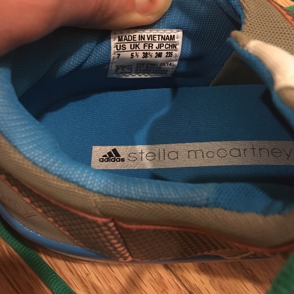 Stella McCartney x Adidas - Picture 2 of 4