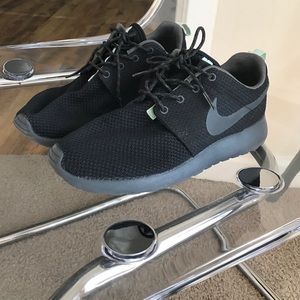 Nike Roshe Runs