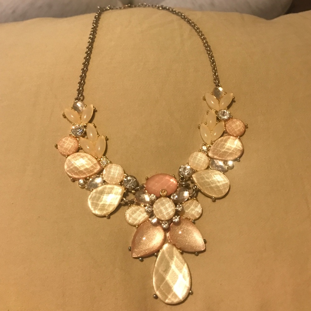 Forever 21 necklace