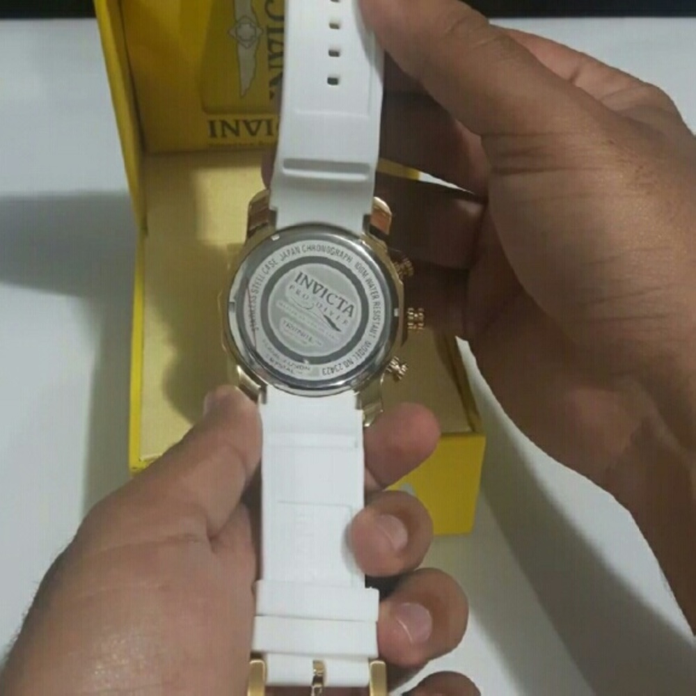 NWT Invicta Chronograph Blue Dial watch - Picture 3 of 4