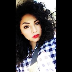 Meet your Posher, Carina