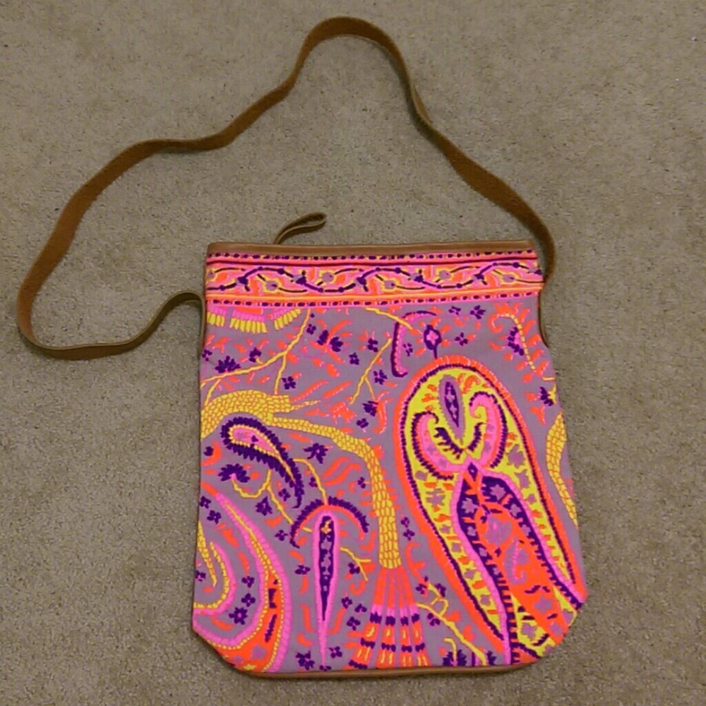 NWOT Roberta Roller Rabbit Neon Paisley Bag