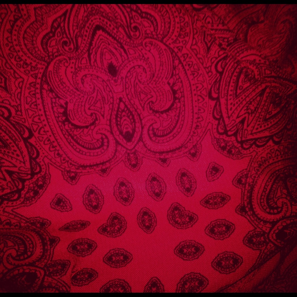 Dark Red Patterned Top - Picture 3 of 3