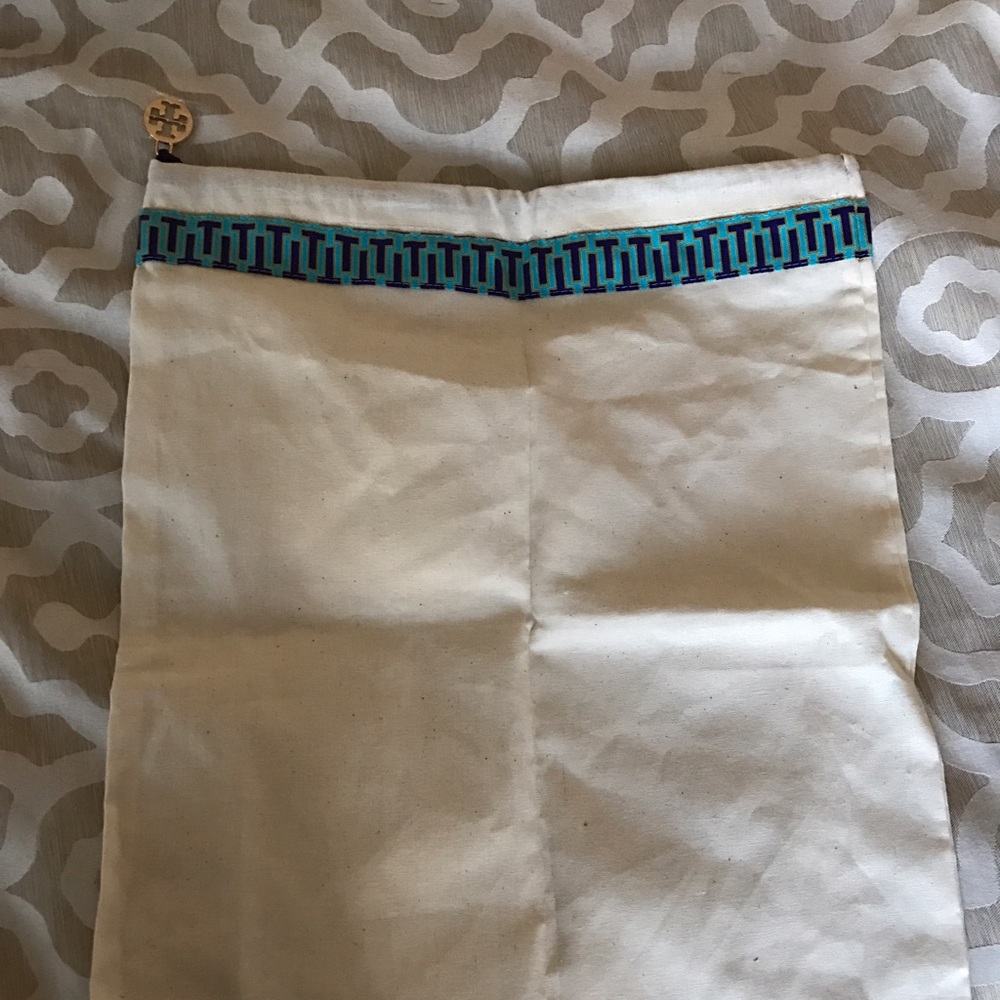 Tory Burch dust bag shoe/clutch size