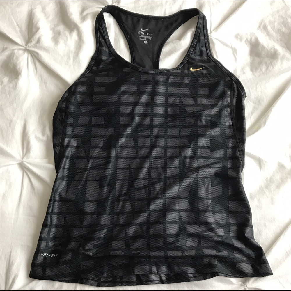 Nike running top