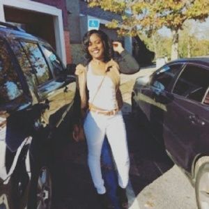 Meet your Posher, Deonda