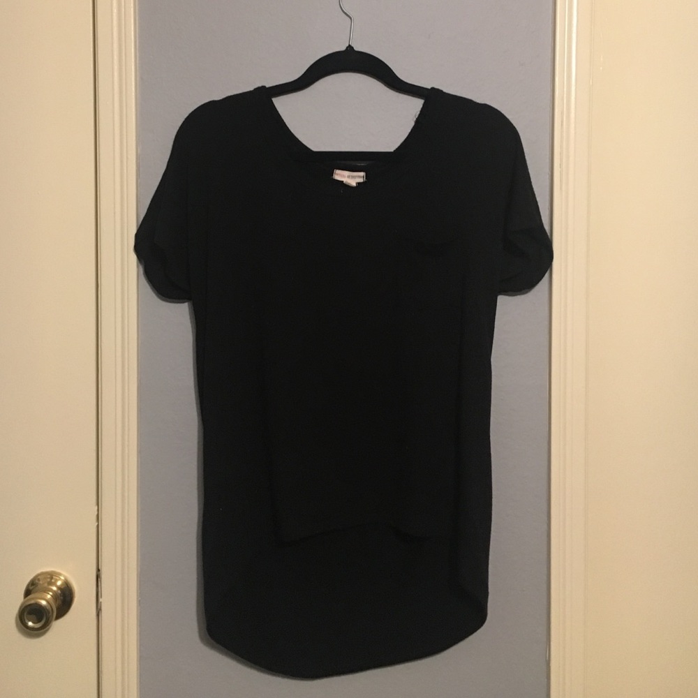 Black high-low shirt