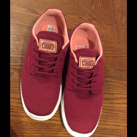 NEW Vans Maroon SkateBoard Shoes Size 6.5 - Picture 2 of 4