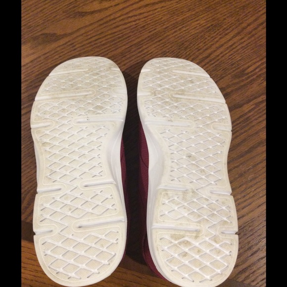 NEW Vans Maroon SkateBoard Shoes Size 6.5 - Picture 4 of 4