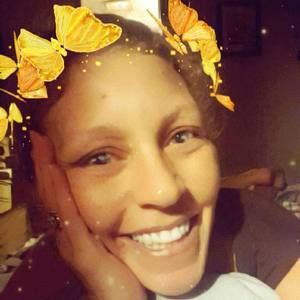 Meet your Posher, Nikki